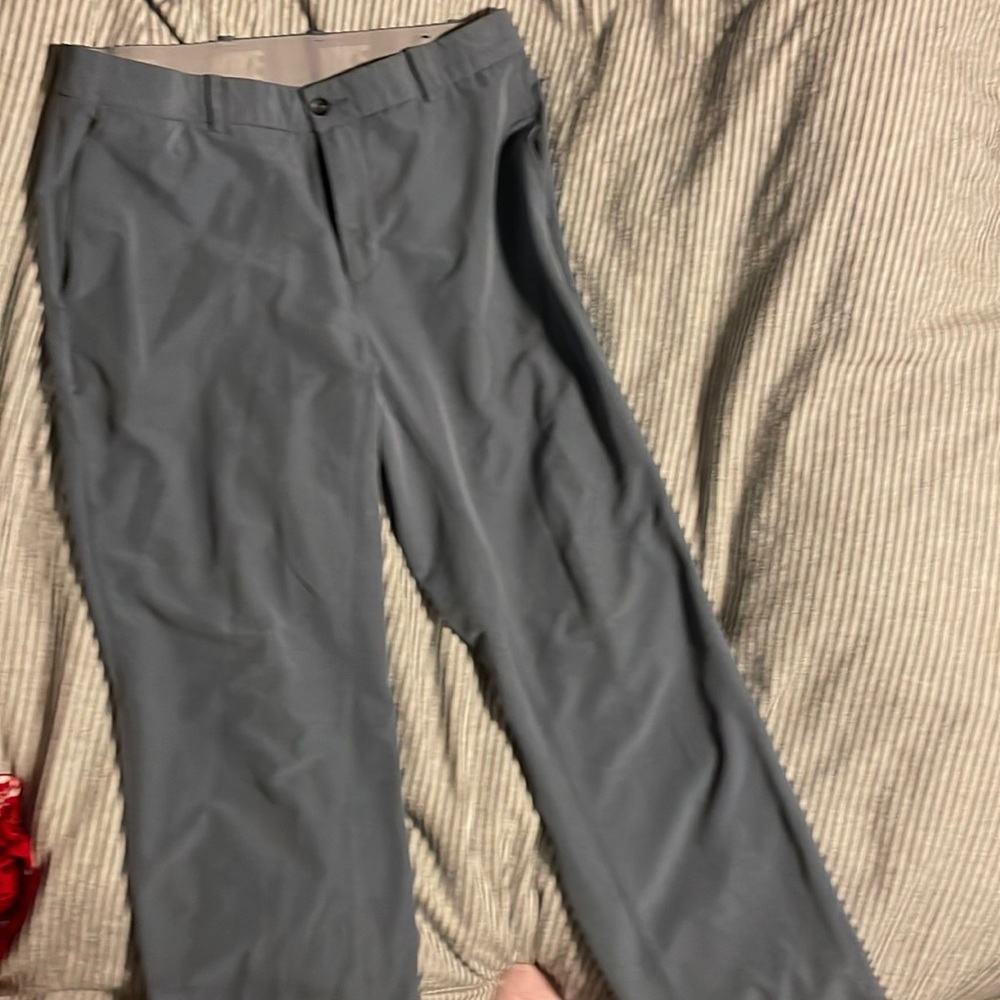 Nike men’s golf pants